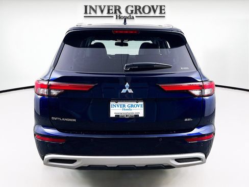 Used 2024 Mitsubishi Outlander SEL AWD/4WD image 6