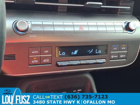 Used 2025 Hyundai Kona SEL FWD image 14