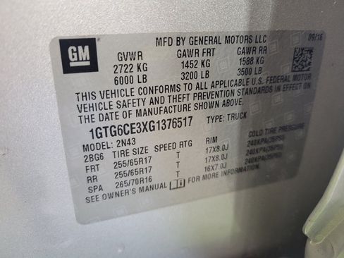 Used 2016 GMC Canyon SLE w/ All Terrain Package AWD/4WD image 33
