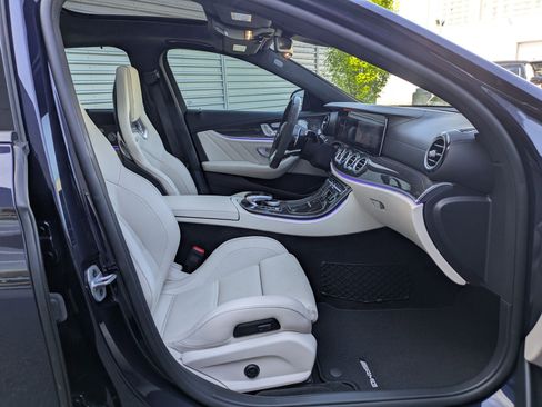 Used 2019 Mercedes-Benz E 63 AMG S image 31