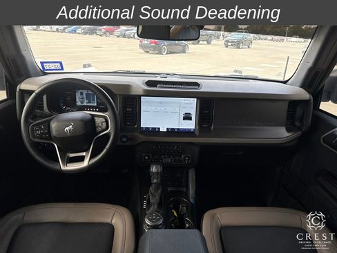 Used 2024 Ford Bronco Wildtrak image 13