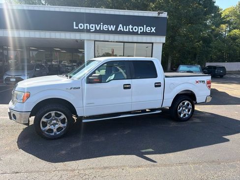 Used 2014 Ford F150 XLT w/ Equipment Group 302A Luxury AWD/4WD image 2