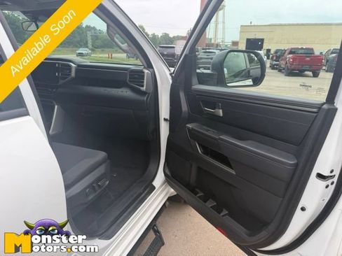 Used 2023 Toyota Tundra SR5 AWD/4WD image 11