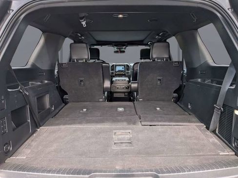 Used 2021 Ford Expedition XLT RWD image 13