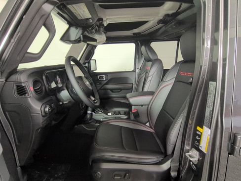 New 2026 Jeep Gladiator Rubicon AWD/4WD image 10