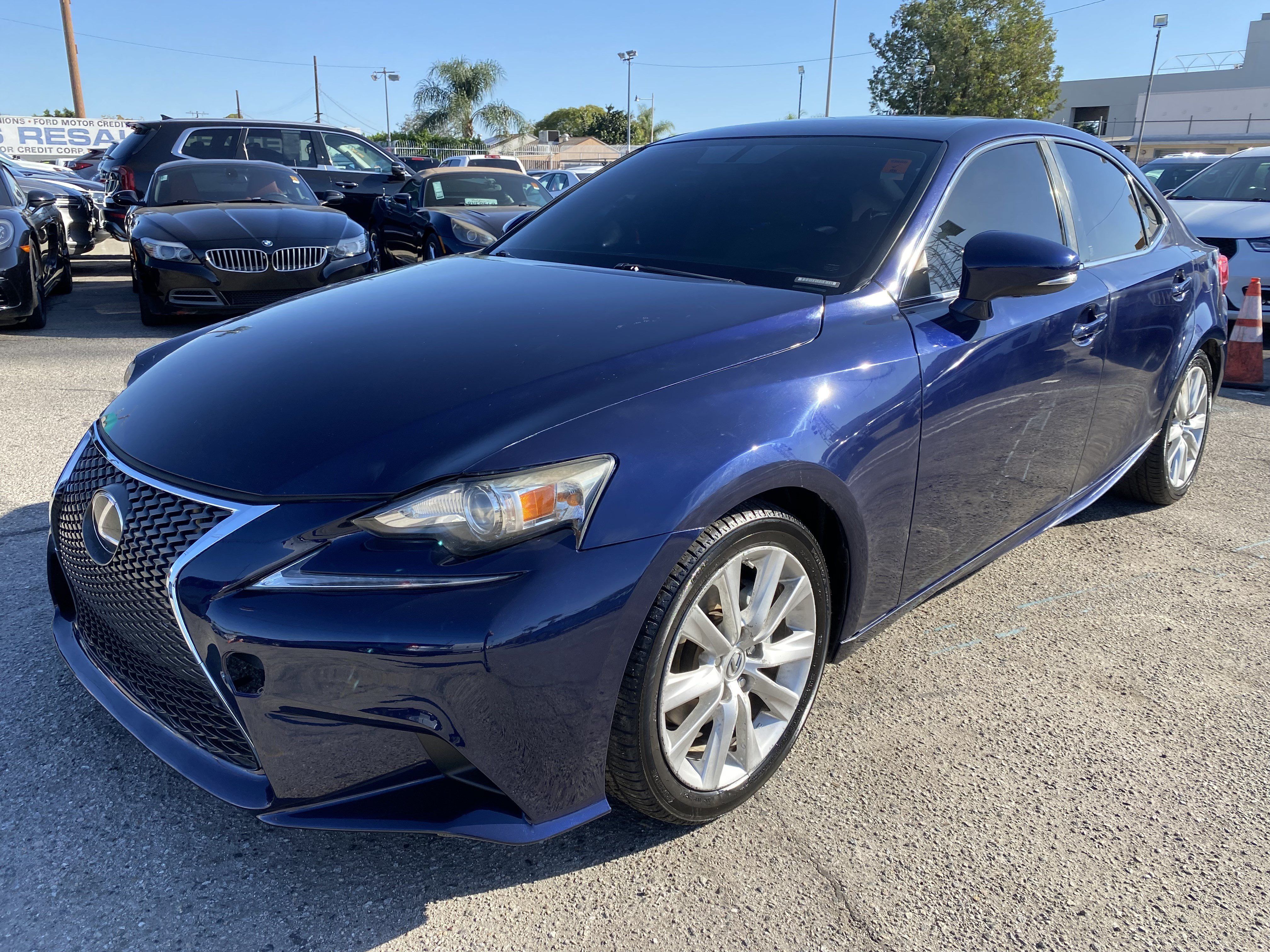 Used 2015 Lexus IS 250 RWD image 2