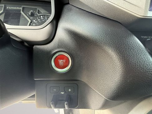 Used 2022 Toyota Tundra SR5 image 16