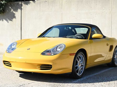 Used 2004 Porsche Boxster image 12