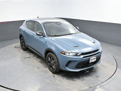 Used 2024 Dodge Hornet R/T Plus w/ R/T Blacktop Package image 39