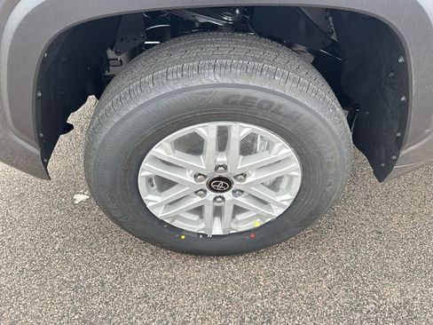 New 2026 Toyota Tundra SR5 AWD/4WD image 13