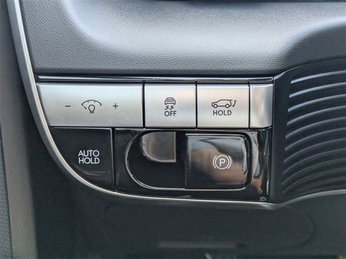 Used 2024 Hyundai Ioniq 5 SEL image 24