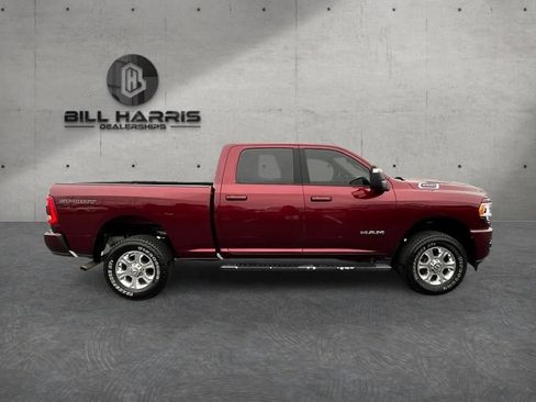 Used 2024 RAM 2500 Big Horn w/ Sport Appearance Package AWD/4WD image 4