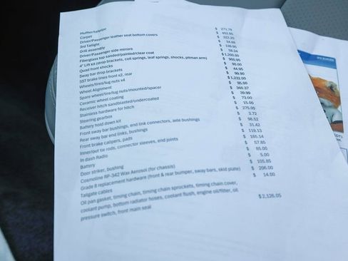 Used 1994 Ford Bronco XLT image 9