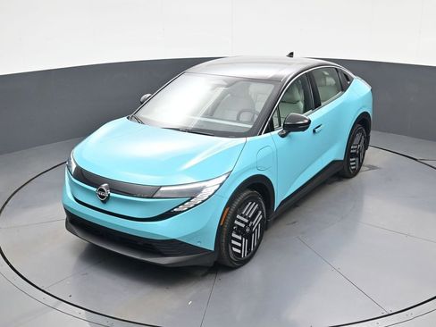 New 2026 Nissan Leaf SV+ w/ Floor Mat Package (SV+) image 25