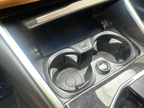 Used 2024 BMW i4 eDrive35 w/ Premium Package RWD image 67