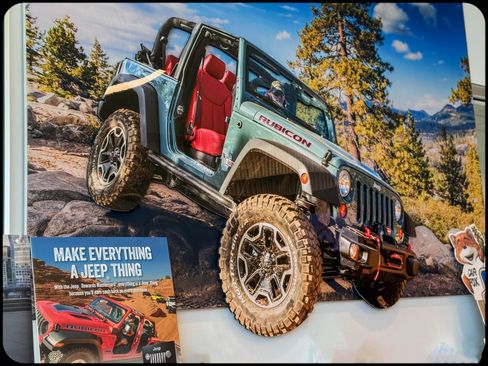 Used 2020 GMC Sierra 1500 AT4 w/ AT4 Premium Package image 11