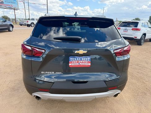 Used 2020 Chevrolet Blazer LT w/ Sound & Technology Package AWD/4WD image 4