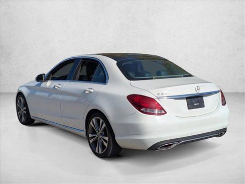 Used 2017 Mercedes-Benz C 300 Sedan image 5