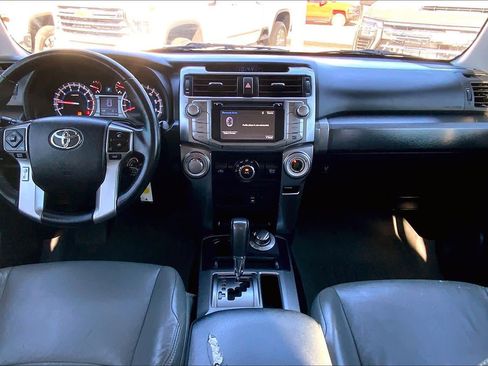 Used 2014 Toyota 4Runner SR5 image 15