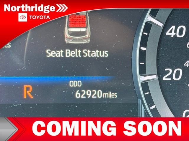 Certified 2021 Toyota Highlander Limited AWD/4WD image 10