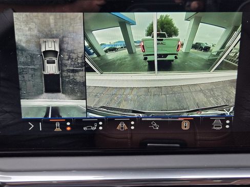 New 2026 GMC Sierra 2500 Denali Ultimate AWD/4WD image 14
