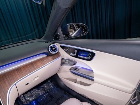Certified 2026 Mercedes-Benz C 300 Sedan image 24
