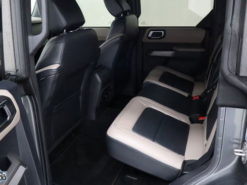 Certified 2023 Ford Bronco Wildtrak image 25