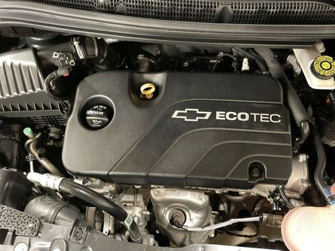 Used 2021 Chevrolet Spark LT image 24