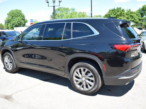 Used 2025 Buick Enclave Preferred w/ LPO, Floor Liner Package FWD image 8