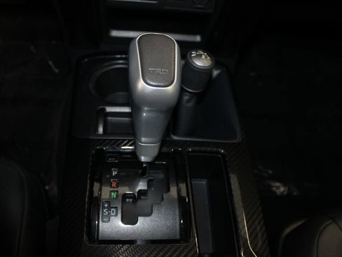 Used 2023 Toyota 4Runner TRD Off-Road Premium AWD/4WD image 47