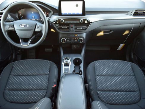 New 2026 Ford Escape Active image 7