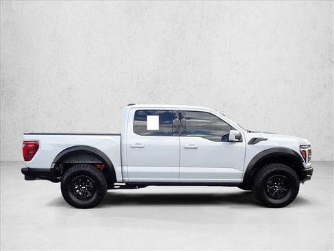 Used 2025 Ford F150 Raptor AWD/4WD image 5