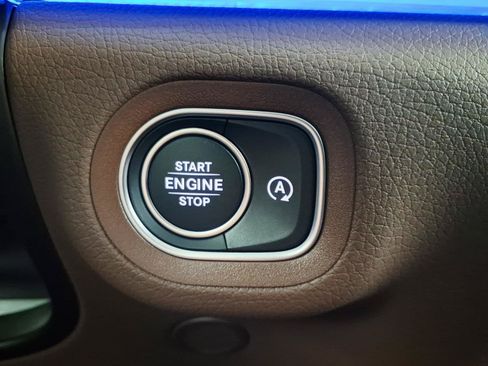 Used 2026 Mercedes-Benz GLS 450 4MATIC image 23