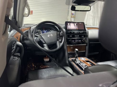 Used 2023 Nissan Armada SL w/ Captain's Chairs Package RWD image 20