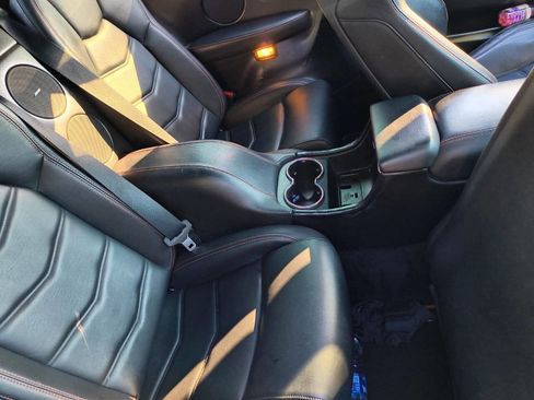 Used 2015 Maserati GranTurismo Sport image 44