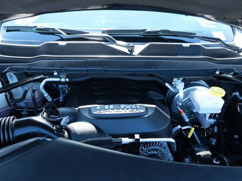 Used 2024 RAM 2500 Big Horn w/ Bed Utility Group image 31