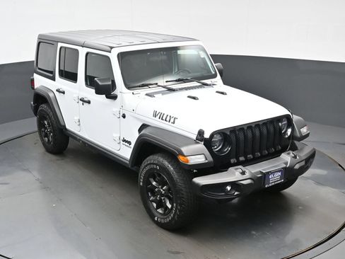Used 2021 Jeep Wrangler Unlimited Sport AWD/4WD image 37