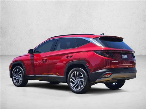 Used 2025 Hyundai Tucson Limited AWD/4WD image 8