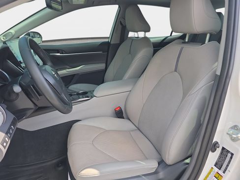 Used 2023 Toyota Camry XSE w/ Navigation Package FWD image 14