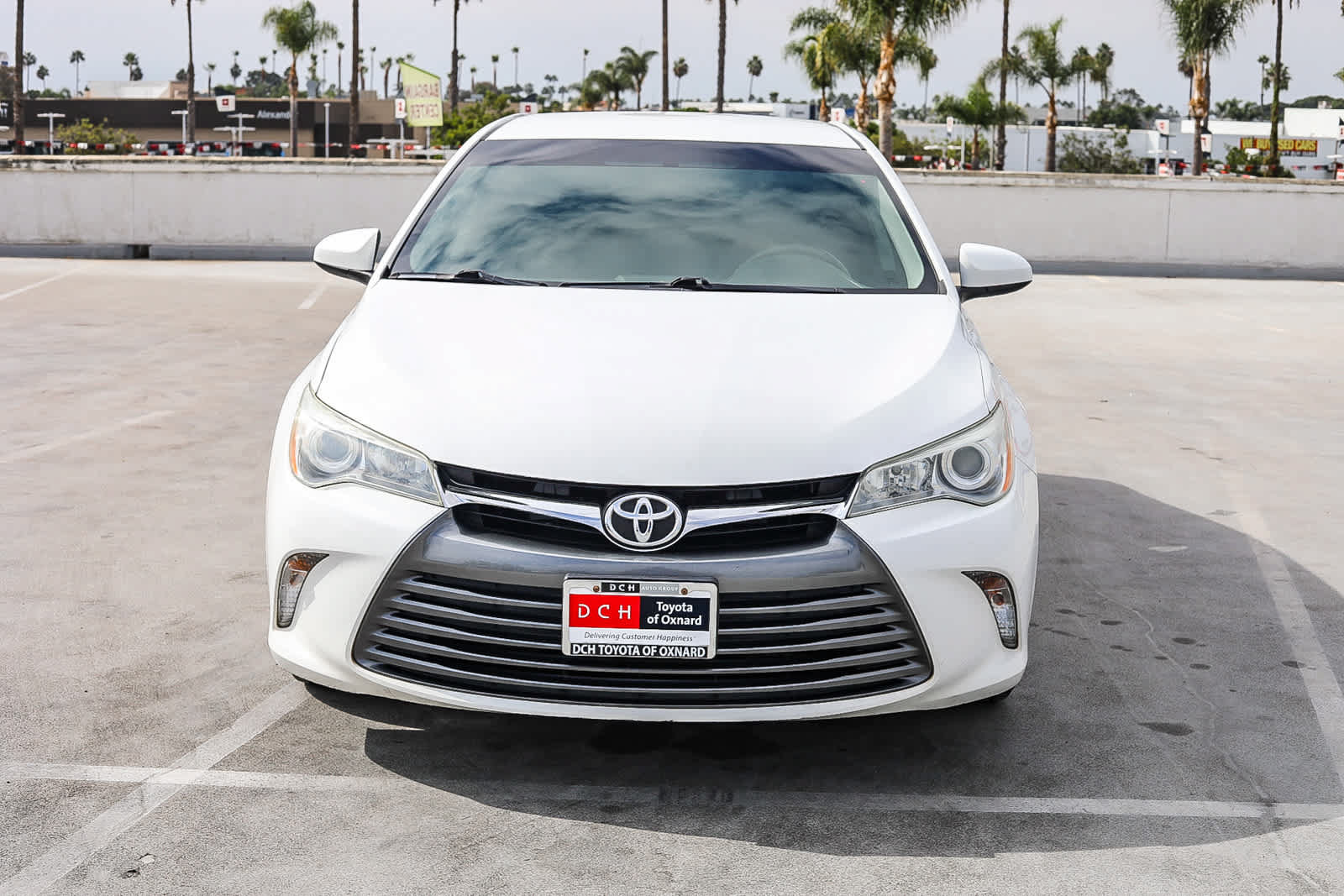 Used 2015 Toyota Camry LE FWD image 3