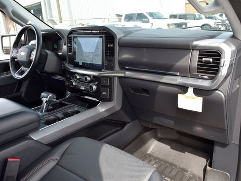 Used 2021 Ford F150 Lariat AWD/4WD image 23