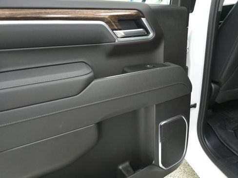 Used 2026 GMC Sierra 1500 Elevation AWD/4WD image 9