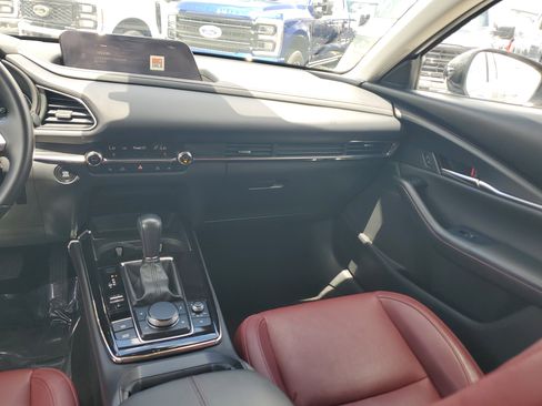 Used 2022 MAZDA CX-30 AWD 2.5 S w/ Preferred Package image 17