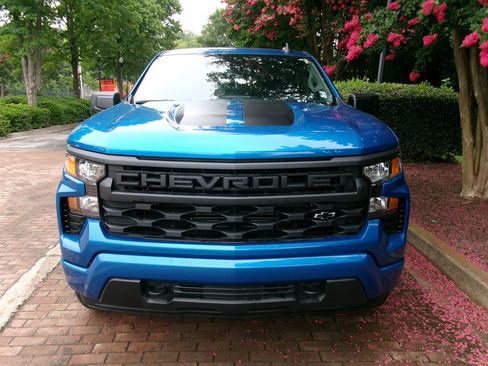 Used 2023 Chevrolet Silverado 1500 Custom w/ Rally Edition AWD/4WD image 2
