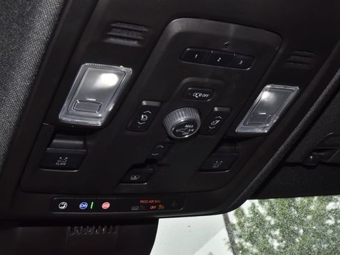 Used 2023 GMC Yukon Denali w/ LPO, Floor Liner Package image 33