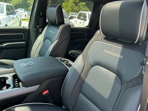 New 2026 RAM 1500 Laramie w/ Night Edition AWD/4WD image 18