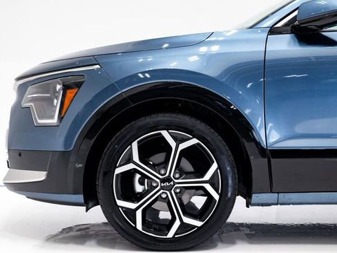 Certified 2024 Kia Niro SX Touring FWD image 27