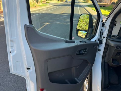 Used 2025 Ford Transit 250 Low Roof w/ Exterior Upgrade Package RWD image 13