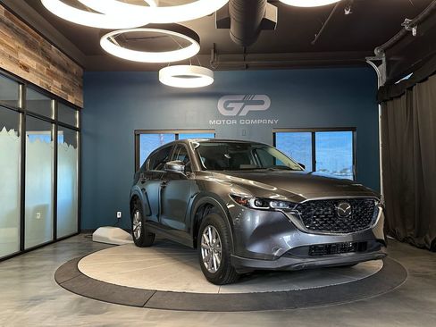 Used 2023 MAZDA CX-5 AWD 2.5 S w/ Select Package image 1