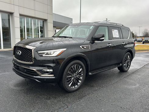 Used 2021 INFINITI QX80 Premium Select w/ Cargo Package image 2